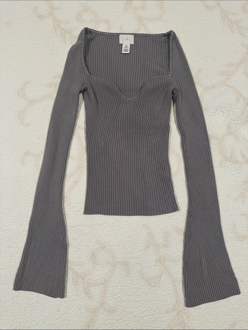 H&M Gray Ribbed Long-Sleeve Sweetheart-Neck Top